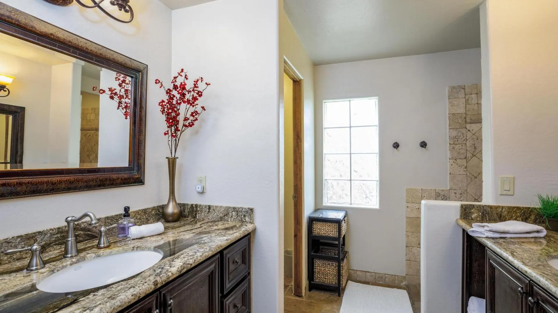 Bocce Court, Heated Pool, Spa, Putting Green, More Scottsdale 0*,