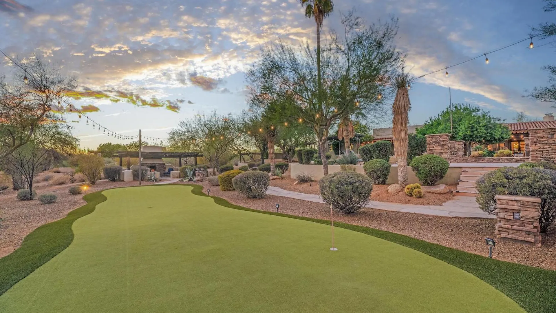 Bocce Court, Heated Pool, Spa, Putting Green, More Scottsdale USA